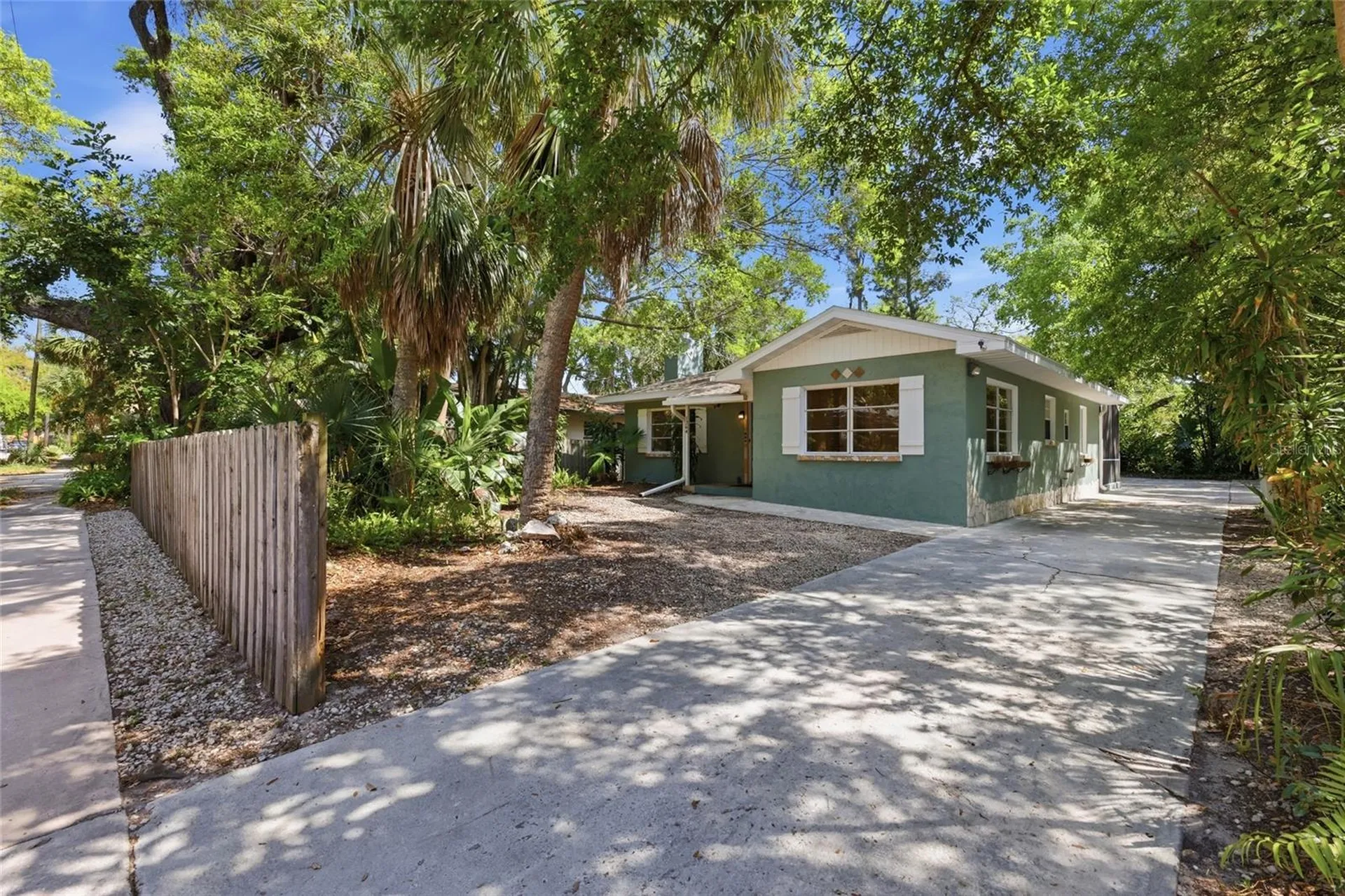 1264 18th Street Sarasota FL 34234