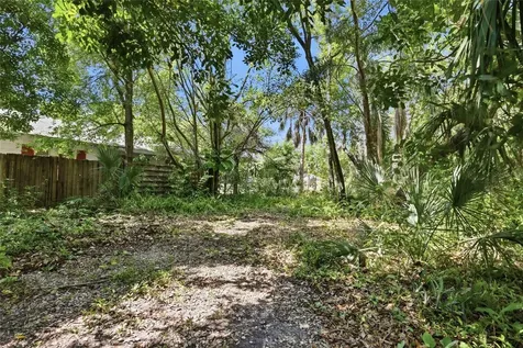 1264 18th Street Sarasota FL 34234