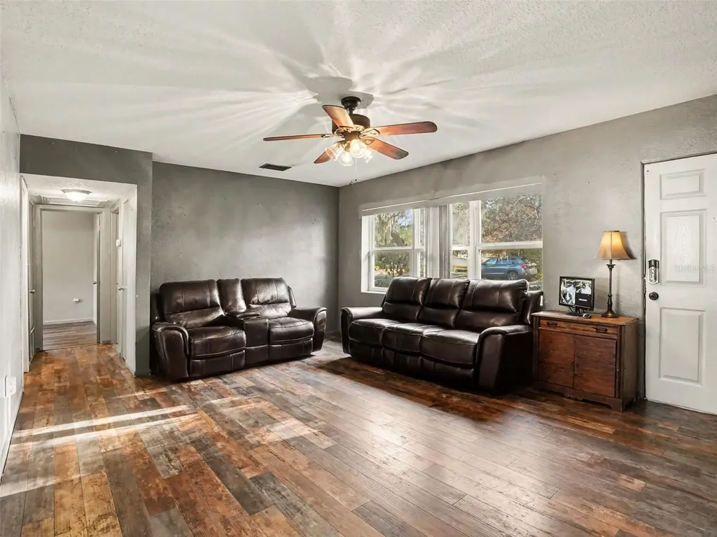 3214 Dawley Avenue Orlando FL 32806