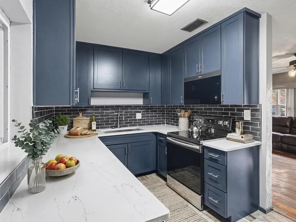3214 Dawley Avenue Orlando FL 32806
