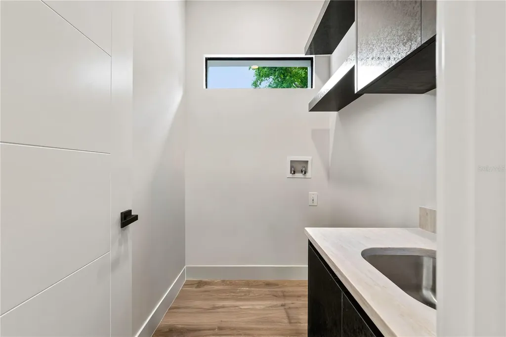3104 W Pine Street Tampa FL 33607