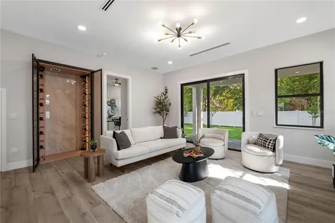 3104 W Pine Street Tampa FL 33607