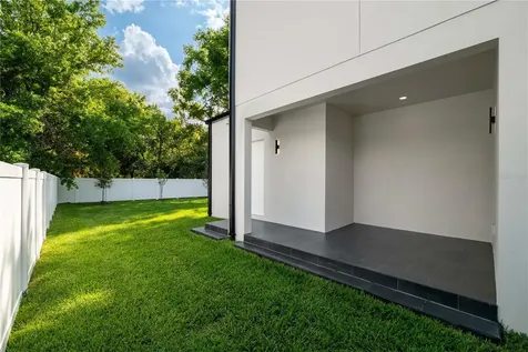 3104 W Pine Street Tampa FL 33607