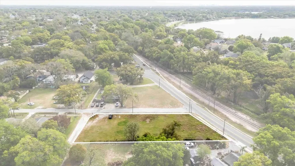 28 Rewis Street Ocoee FL 34761