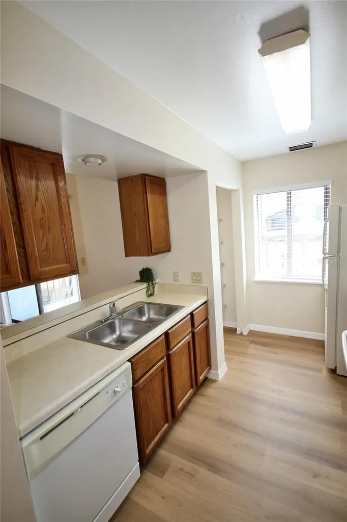 185 Waterfall Way Altamonte Springs FL 32714