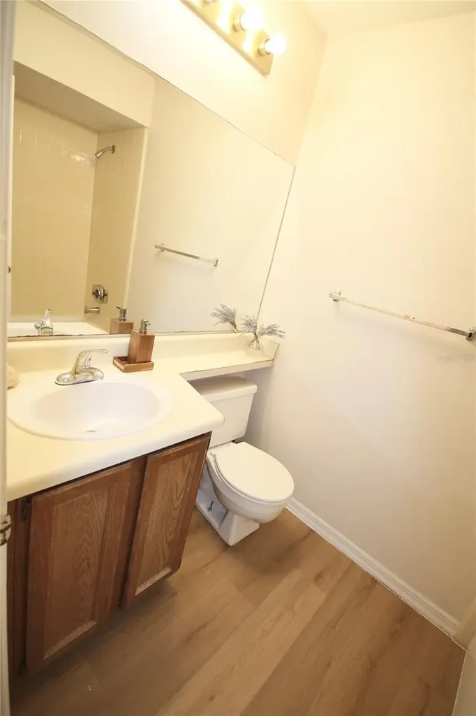 185 Waterfall Way Altamonte Springs FL 32714