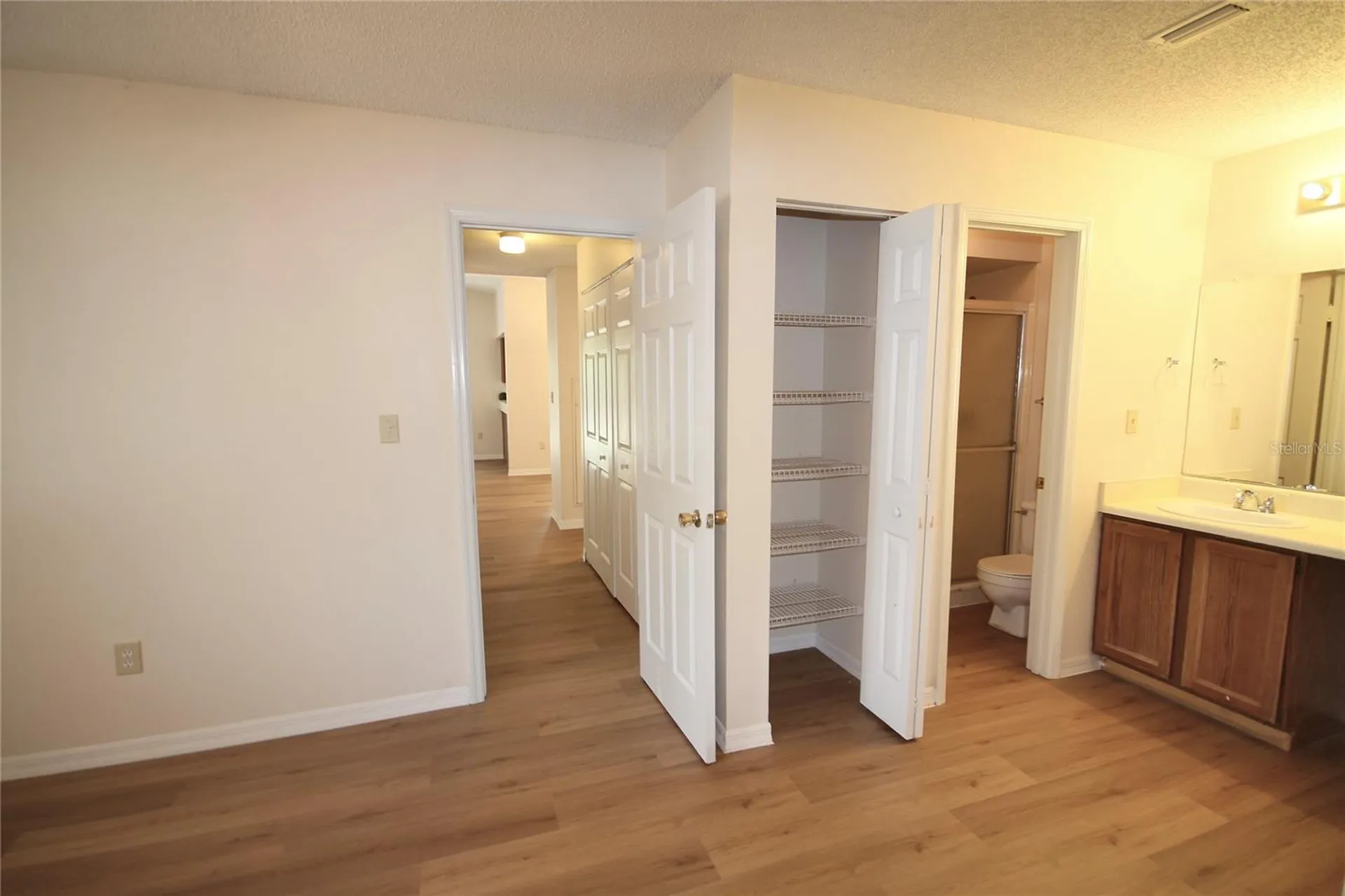185 Waterfall Way Altamonte Springs FL 32714