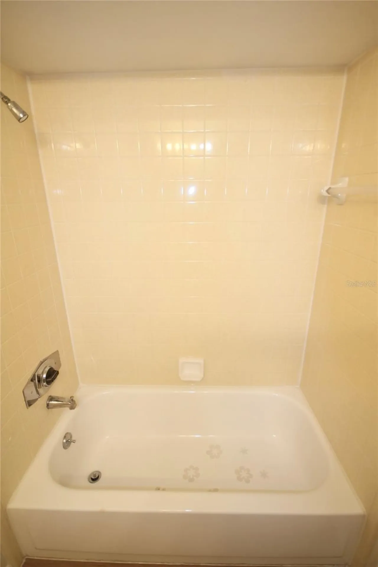 185 Waterfall Way Altamonte Springs FL 32714