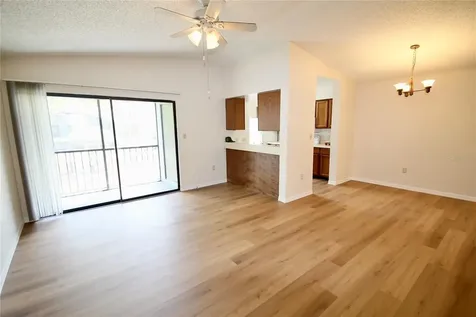 185 Waterfall Way Altamonte Springs FL 32714