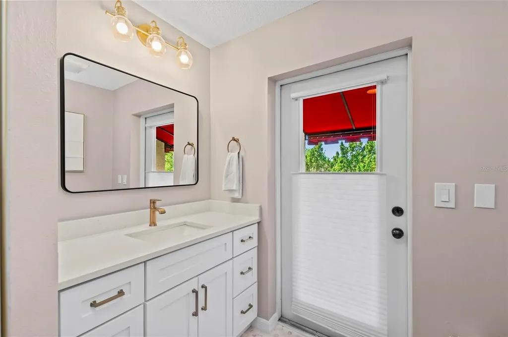 6101 34th Street W Bradenton FL 34210