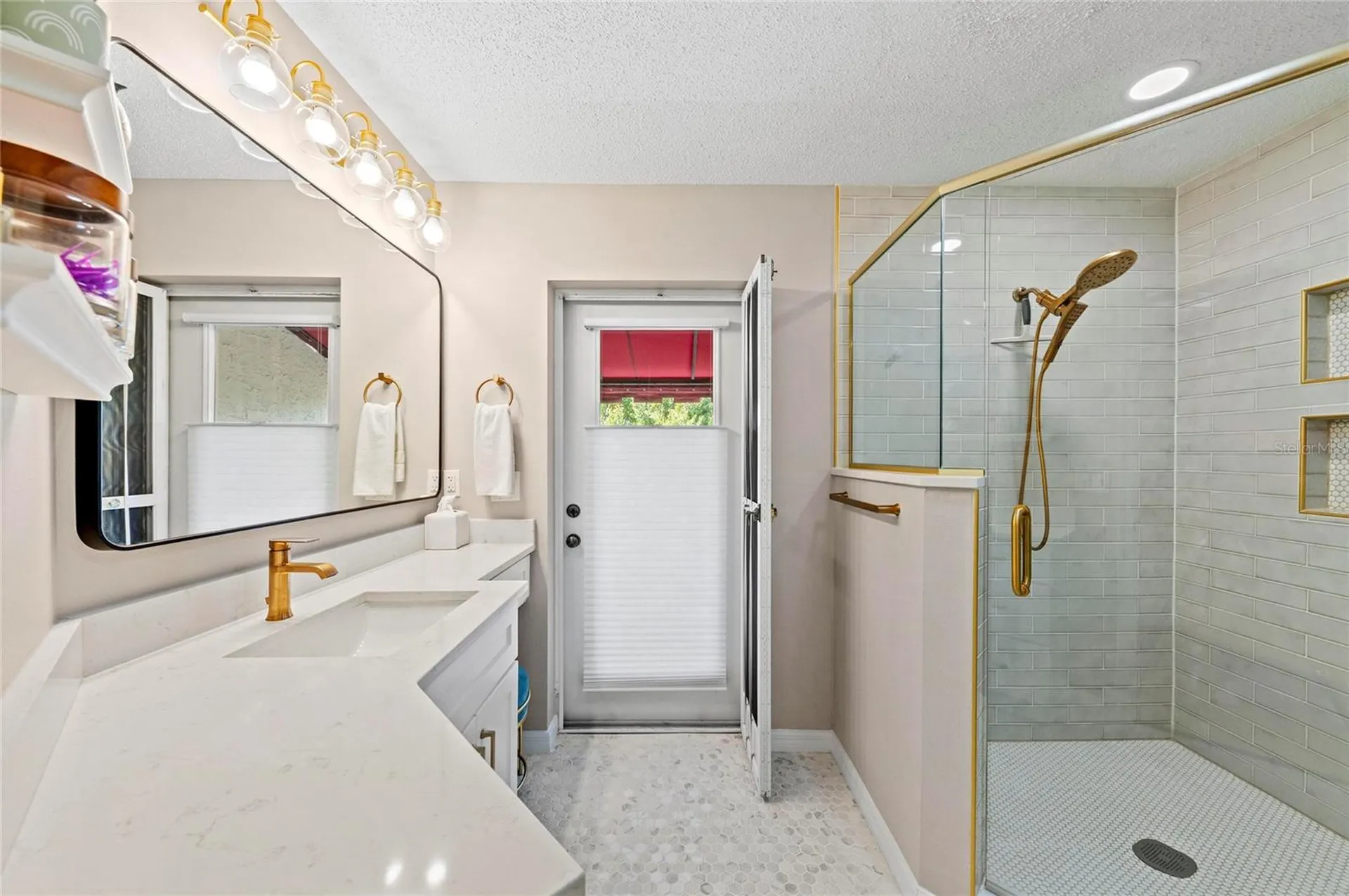 6101 34th Street W Bradenton FL 34210