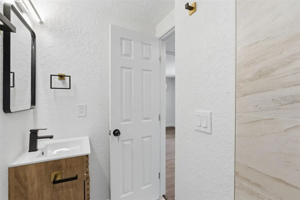 113 145th Avenue E Madeira Beach FL 33708
