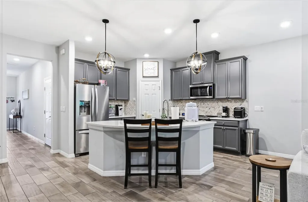 2818 Grand Kemerton Place Tampa FL 33618