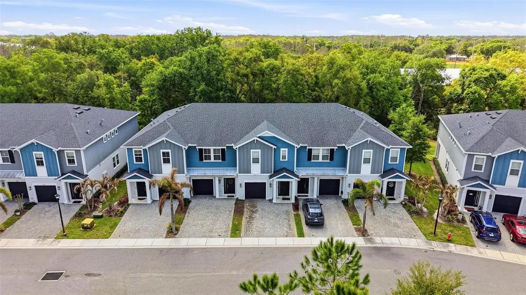 2818 Grand Kemerton Place Tampa FL 33618