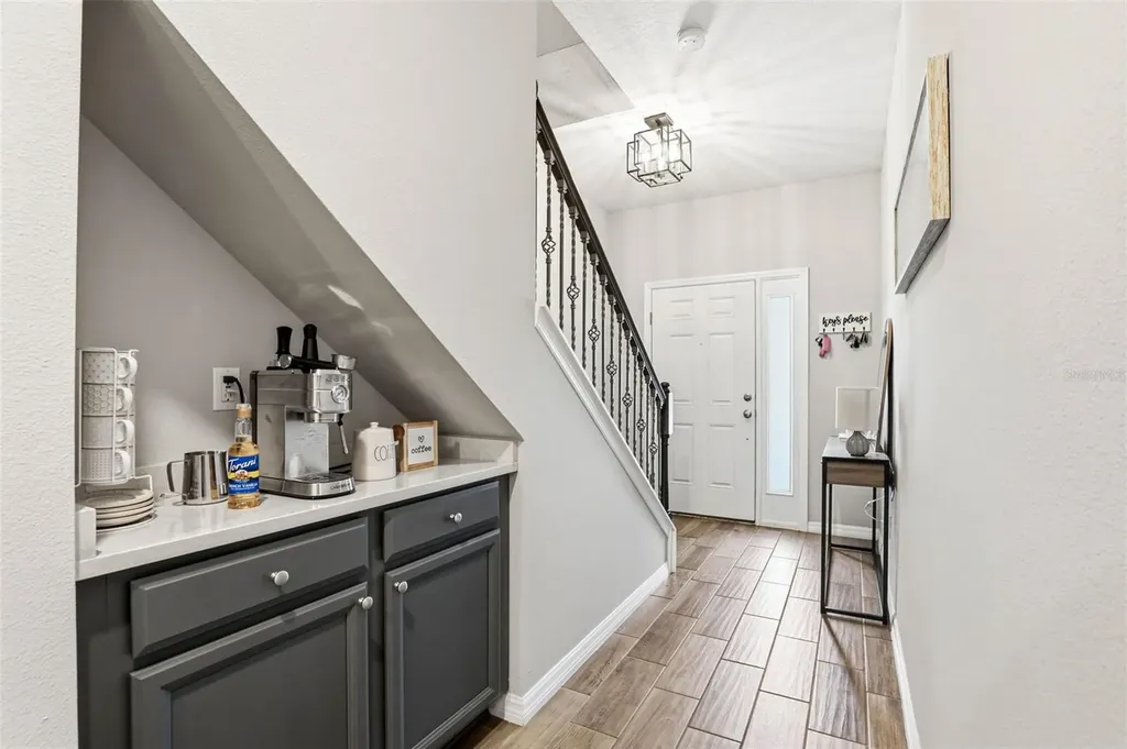 2818 Grand Kemerton Place Tampa FL 33618