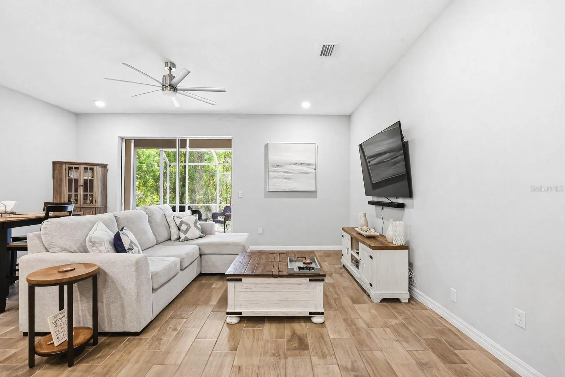 2818 Grand Kemerton Place Tampa FL 33618