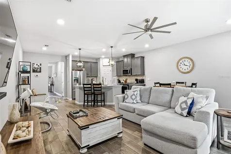 2818 Grand Kemerton Place Tampa FL 33618