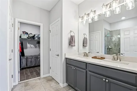 2818 Grand Kemerton Place Tampa FL 33618