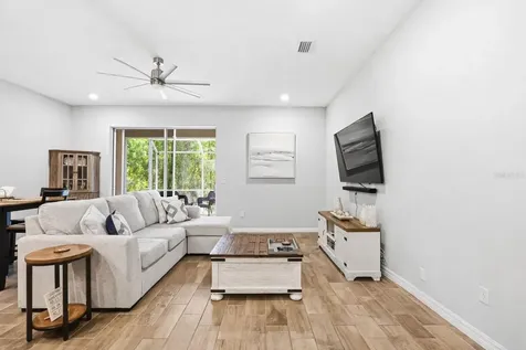 2818 Grand Kemerton Place Tampa FL 33618