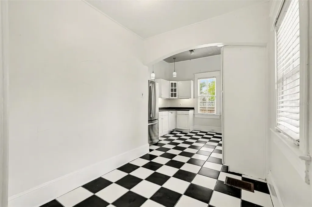 501 W Euclid Avenue Tampa FL 33602