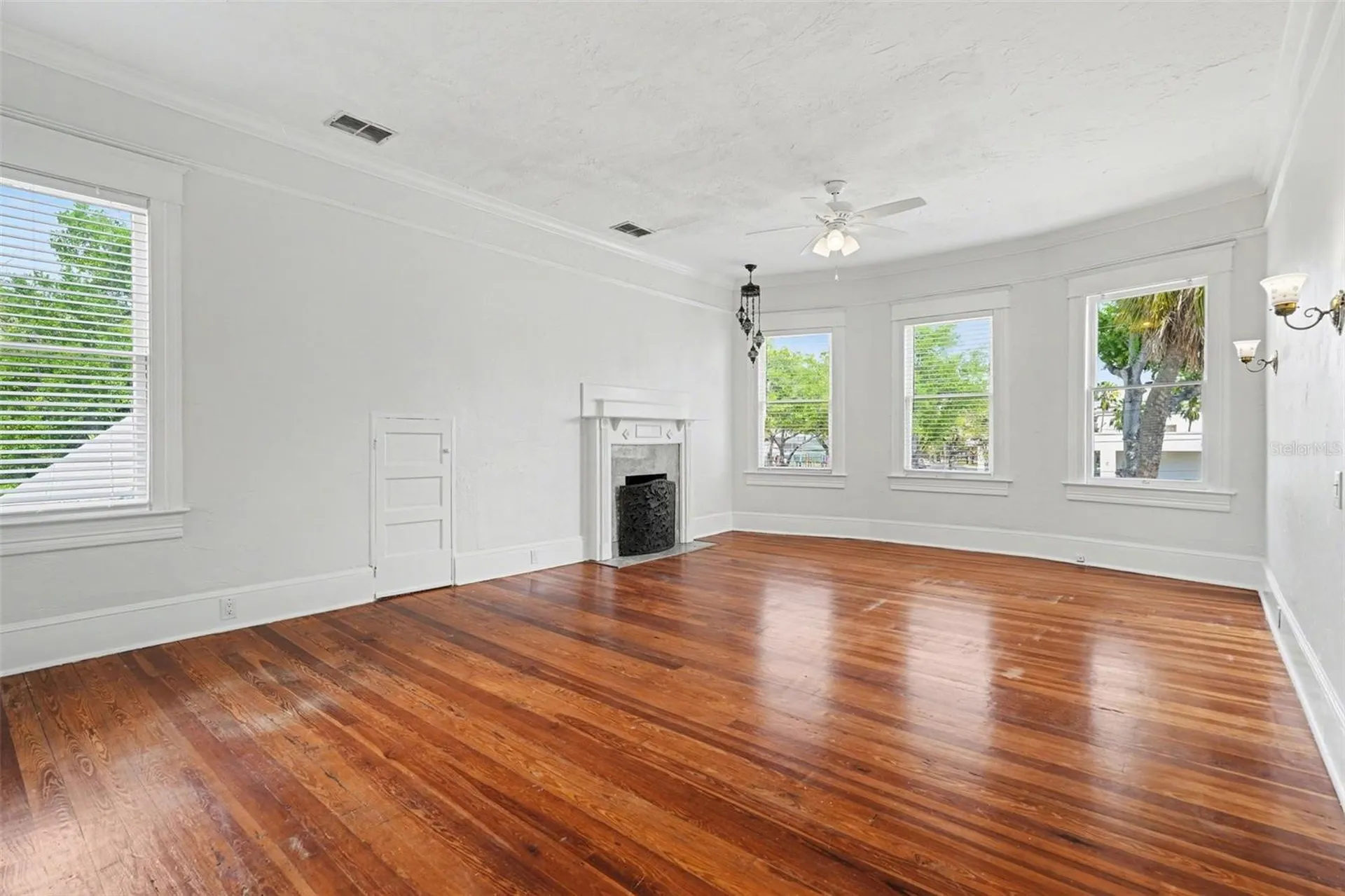 501 W Euclid Avenue Tampa FL 33602