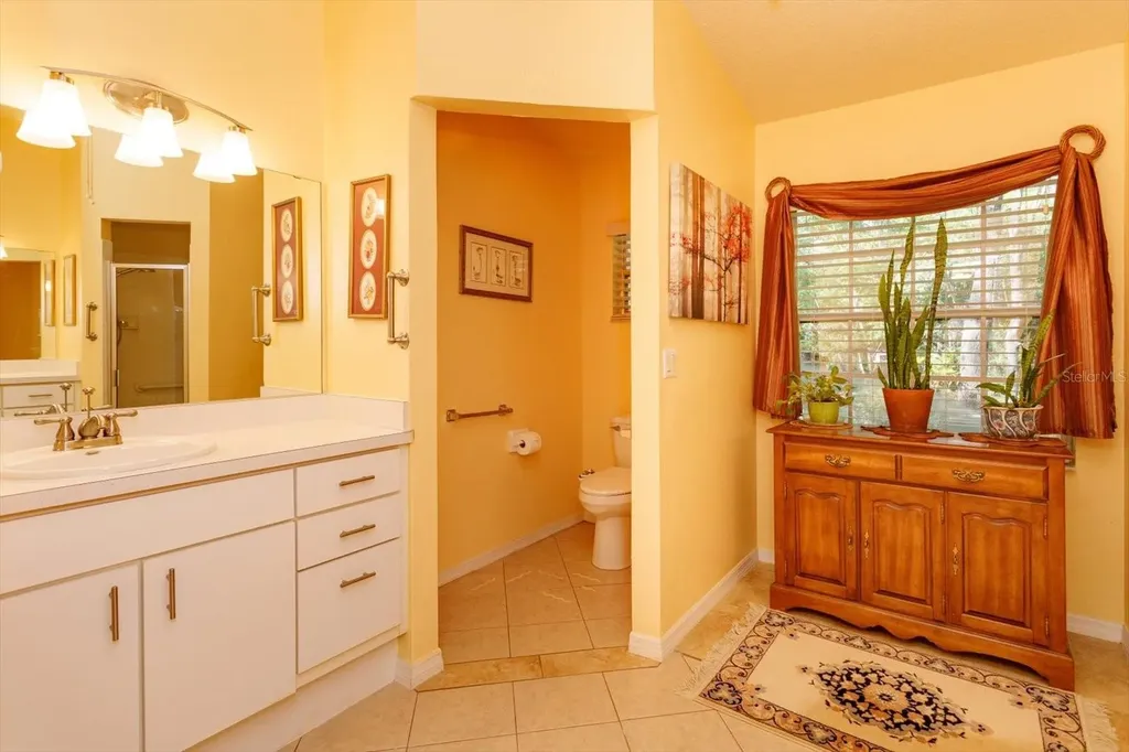 25845 Glen Eagle Drive Leesburg FL 34748