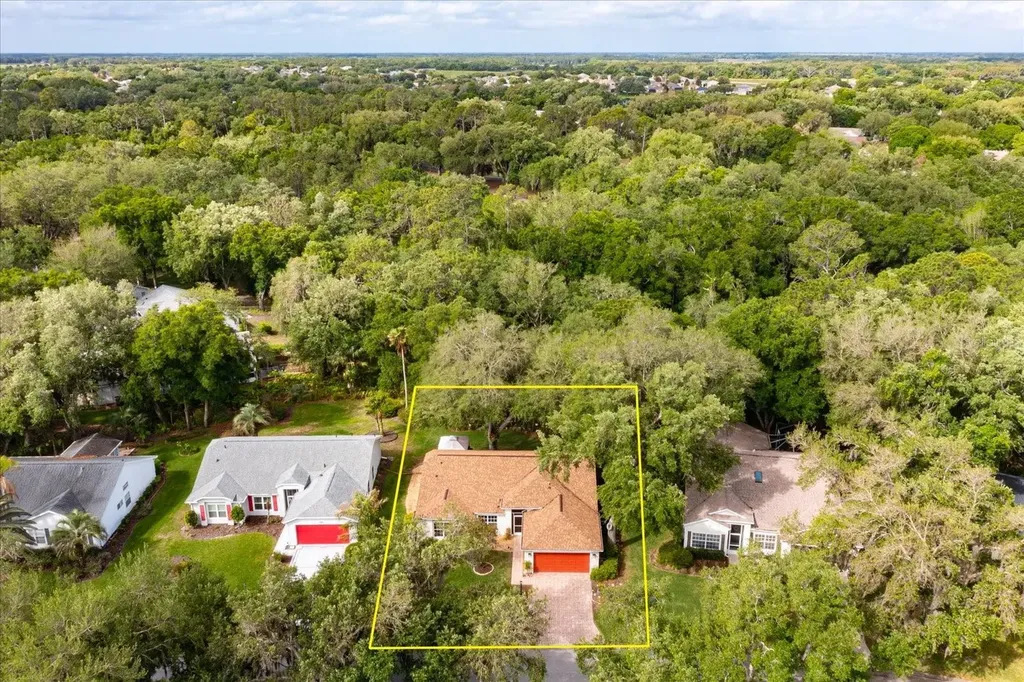 25845 Glen Eagle Drive Leesburg FL 34748