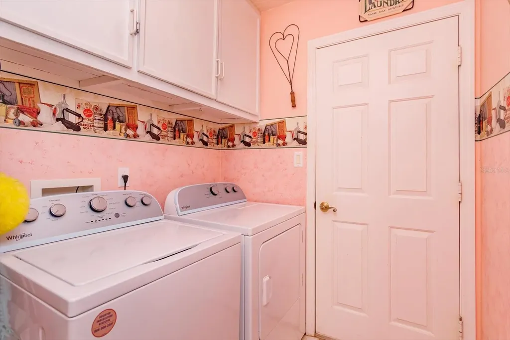 25845 Glen Eagle Drive Leesburg FL 34748