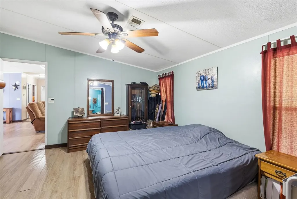 3591 N Canoe Creek Road Kenansville FL 34739