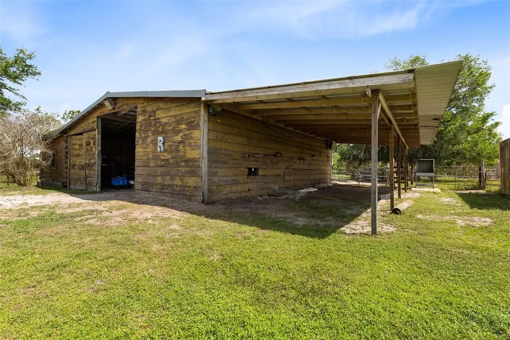 3591 N Canoe Creek Road Kenansville FL 34739
