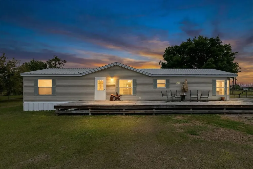 3591 N Canoe Creek Road Kenansville FL 34739