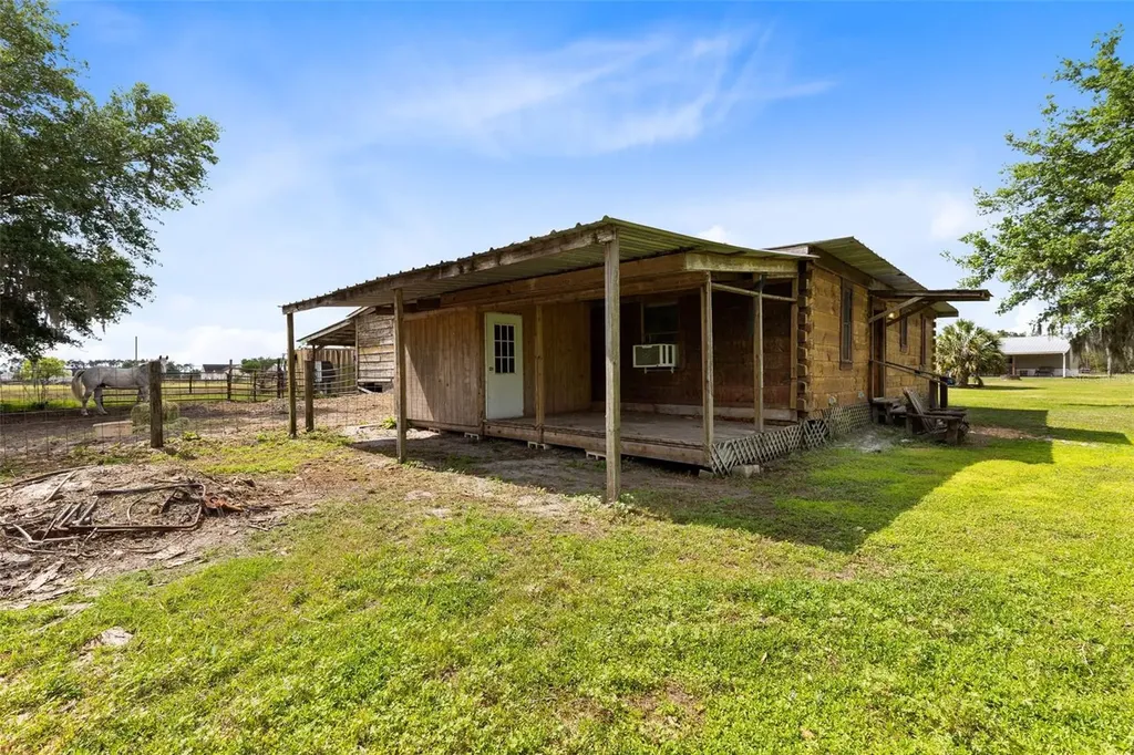 3591 N Canoe Creek Road Kenansville FL 34739