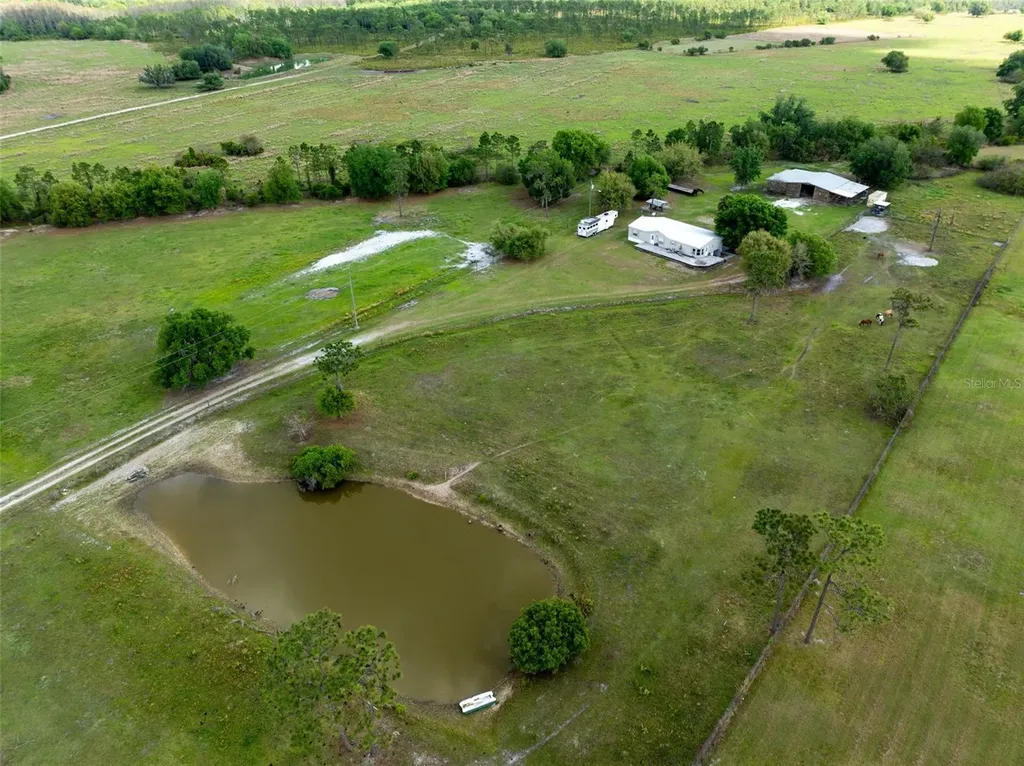 3591 N Canoe Creek Road Kenansville FL 34739