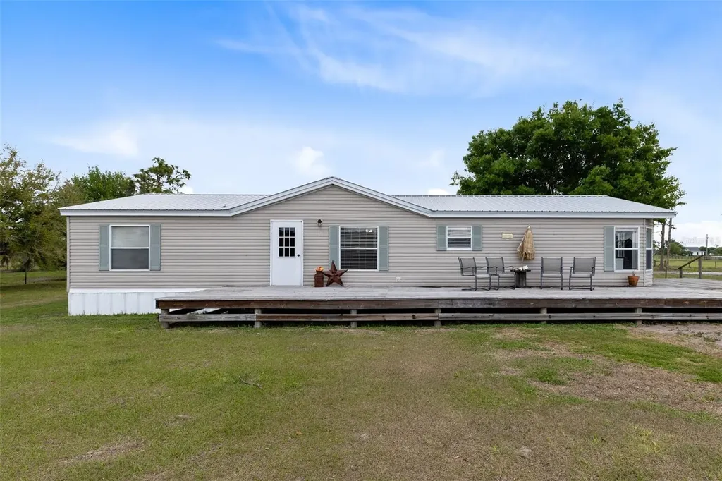 3591 N Canoe Creek Road Kenansville FL 34739