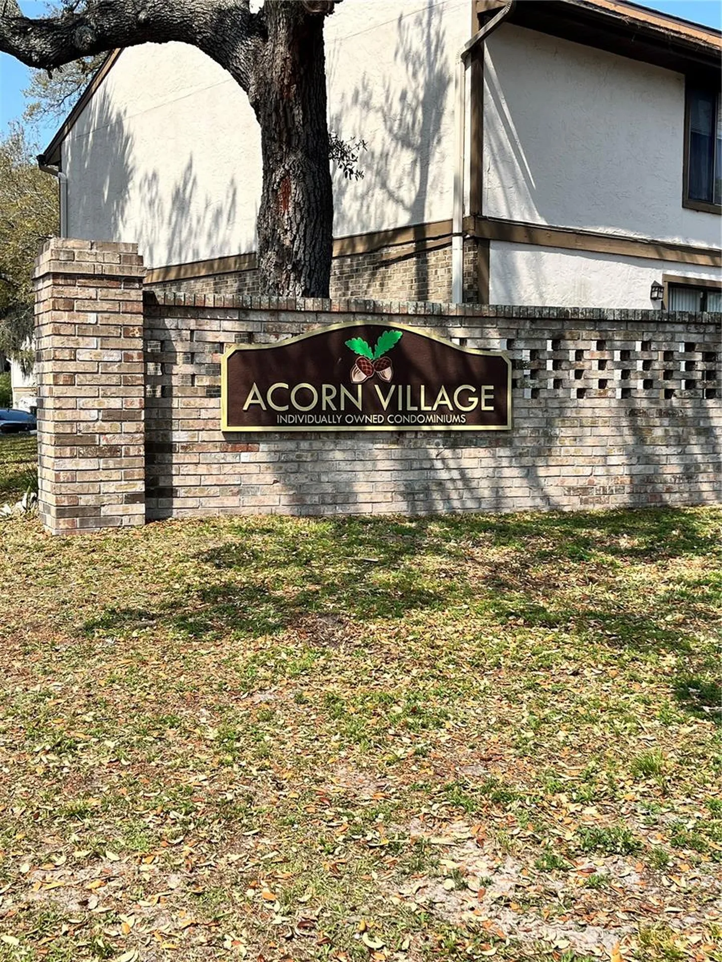 4918 Silver Oaks Village Orlando FL 32808