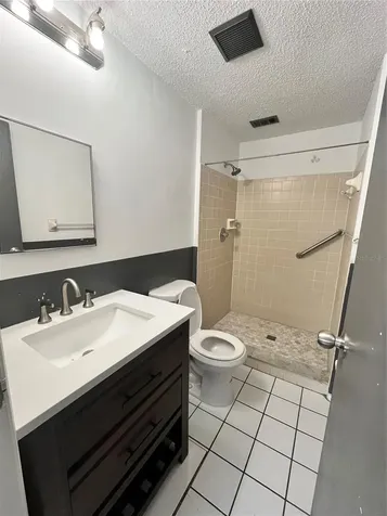 4918 Silver Oaks Village Orlando FL 32808