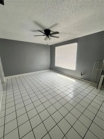 4918 Silver Oaks Village Orlando FL 32808