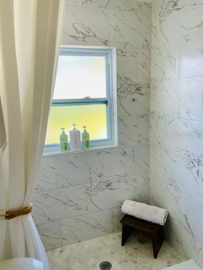 651 Madison Court Sarasota FL 34236