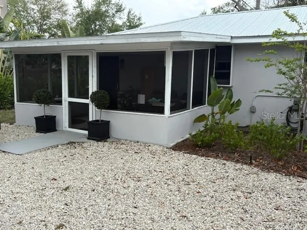 651 Madison Court Sarasota FL 34236