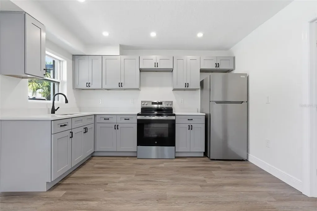 113 145th Avenue E Madeira Beach FL 33708