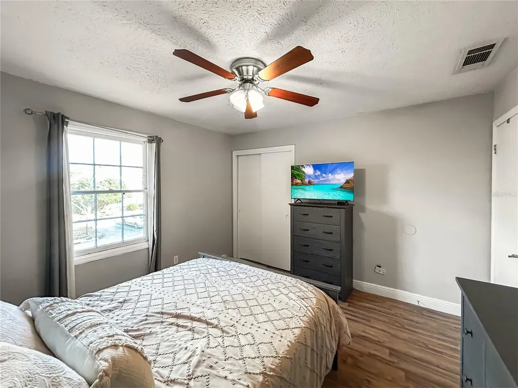 13706 Orange Sunset Drive Tampa FL 33618