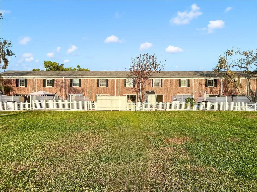13706 Orange Sunset Drive Tampa FL 33618