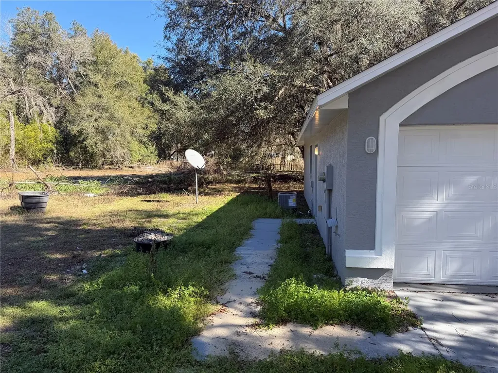 13767 NE 47th Avenue Anthony FL 32617
