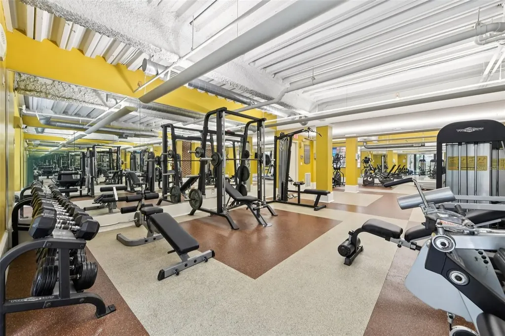 911 N Orange Avenue Orlando FL 32801