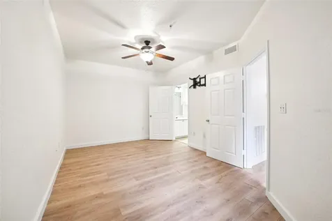 911 N Orange Avenue Orlando FL 32801