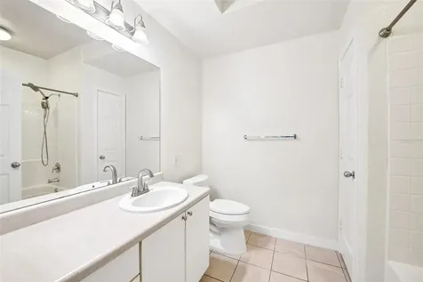 911 N Orange Avenue Orlando FL 32801