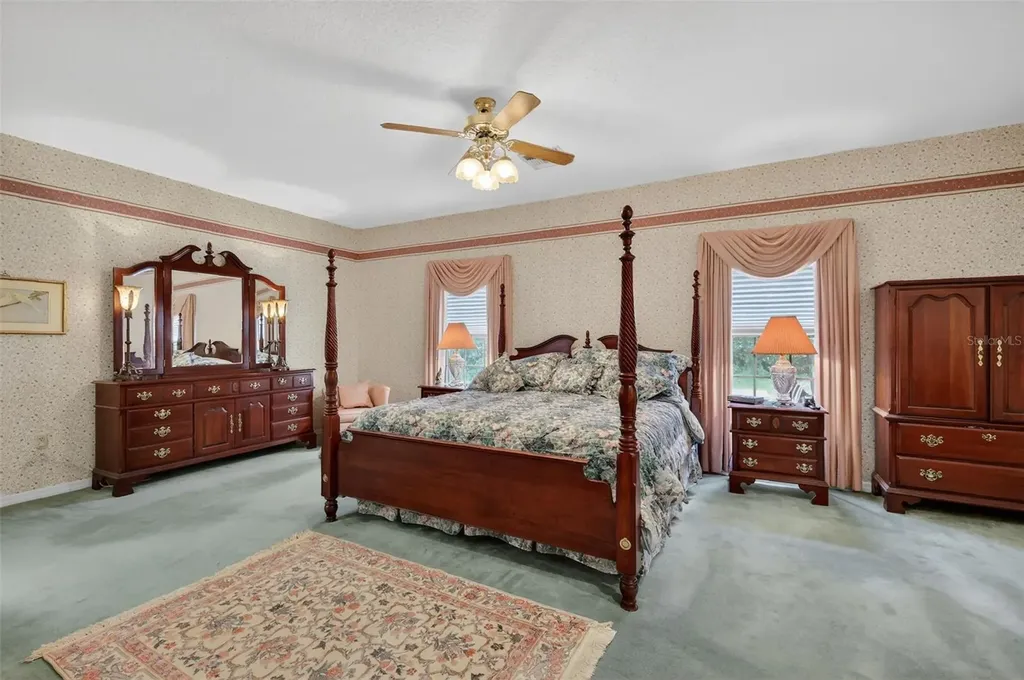 621 High Point Drive Mount Dora FL 32757