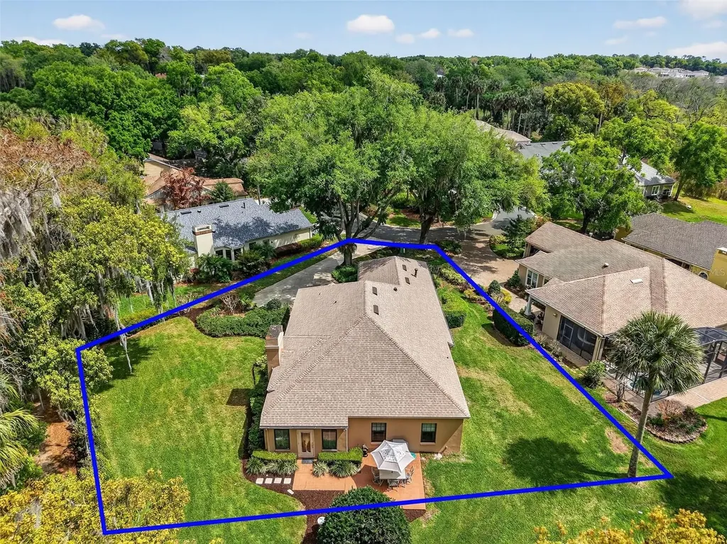 621 High Point Drive Mount Dora FL 32757