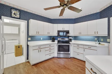 621 High Point Drive Mount Dora FL 32757