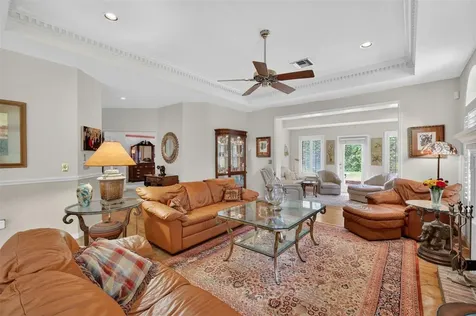 621 High Point Drive Mount Dora FL 32757